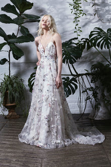 Vivia Dress