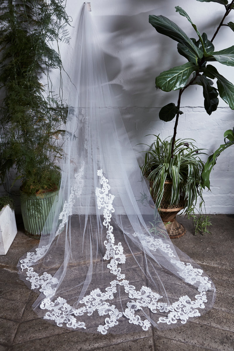 Rihanna Veil