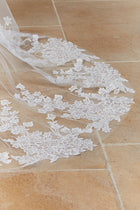 Alexa Veil