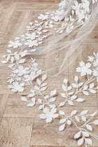 Alika (A1) Veil