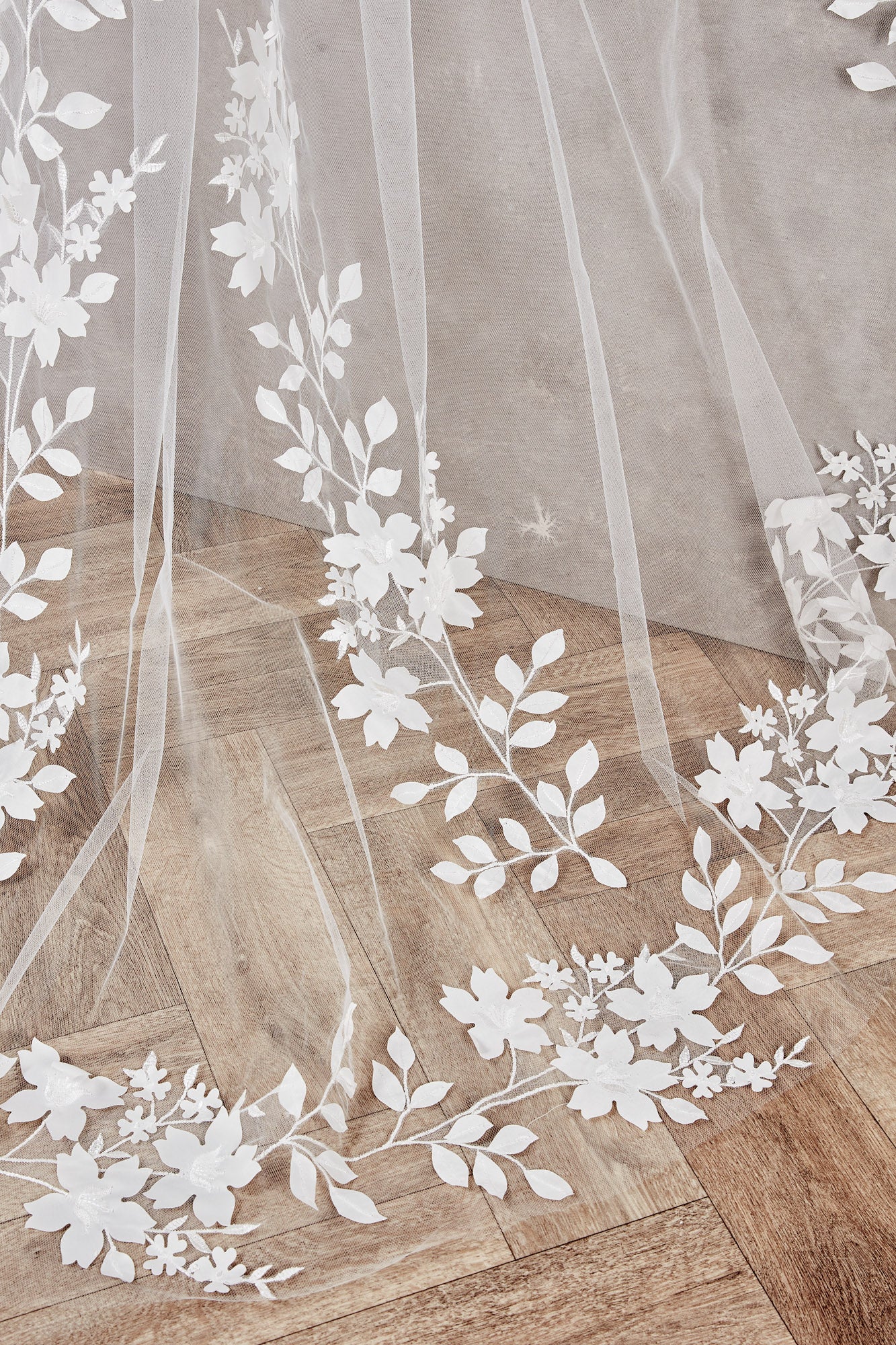 Alika (A1) Veil