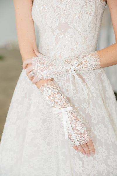 Axelle Sleeves