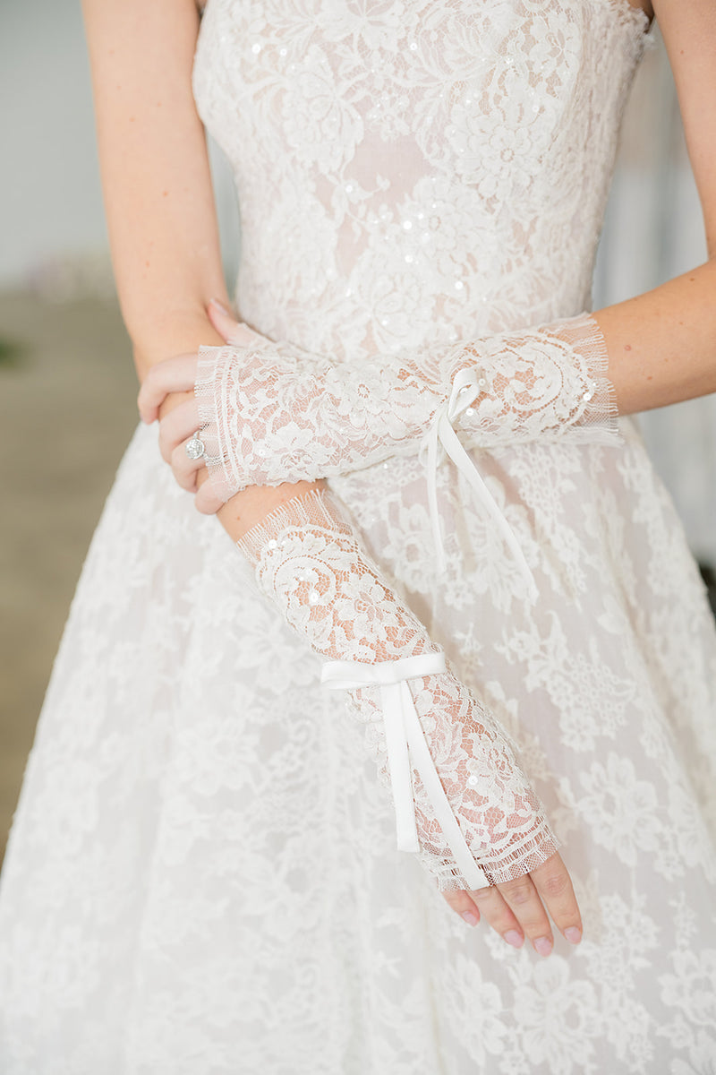 Axelle Sleeves