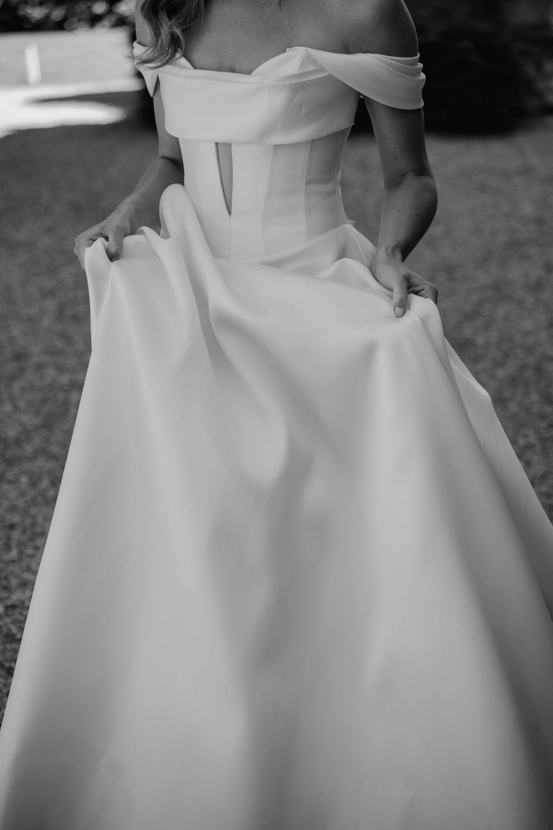 Bianca Dress & Sleeves