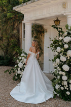 Bianca Dress & Sleeves