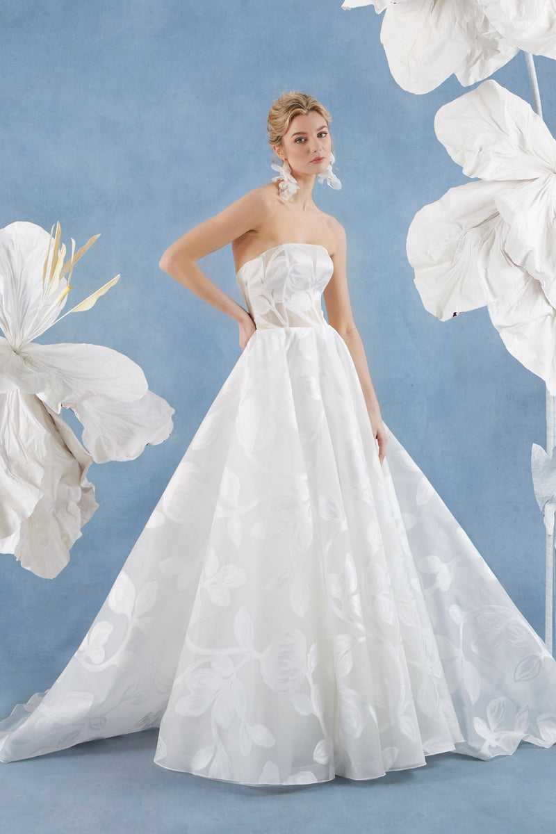 Elia Gown
