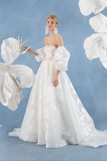 Elia Gown