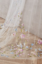 Valentina Veil (Multi)