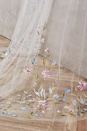 Valentina Veil (Multi)