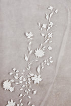 Valentina Veil (Ivory)