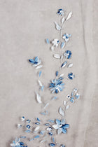 Valentina Veil (Blue)